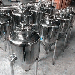 Un bon prix. Fermentateur conique en acier inoxydable en ligne