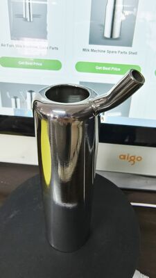 Un bon prix. Coque en acier inoxydable en ligne